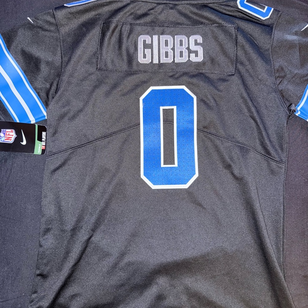 Nike Black Jersey with Blue Accents